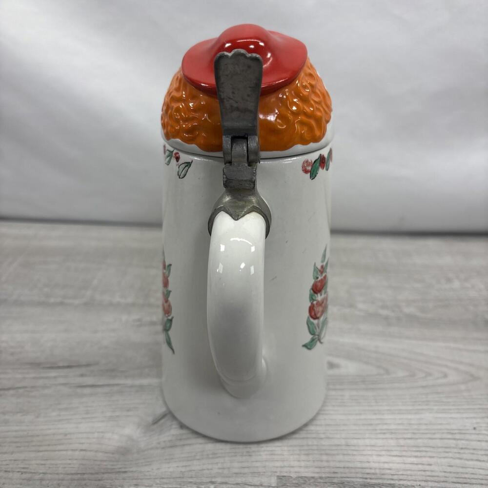 "The Countess" Schultz & Dooley Beer Stein - Picture 3 of 11